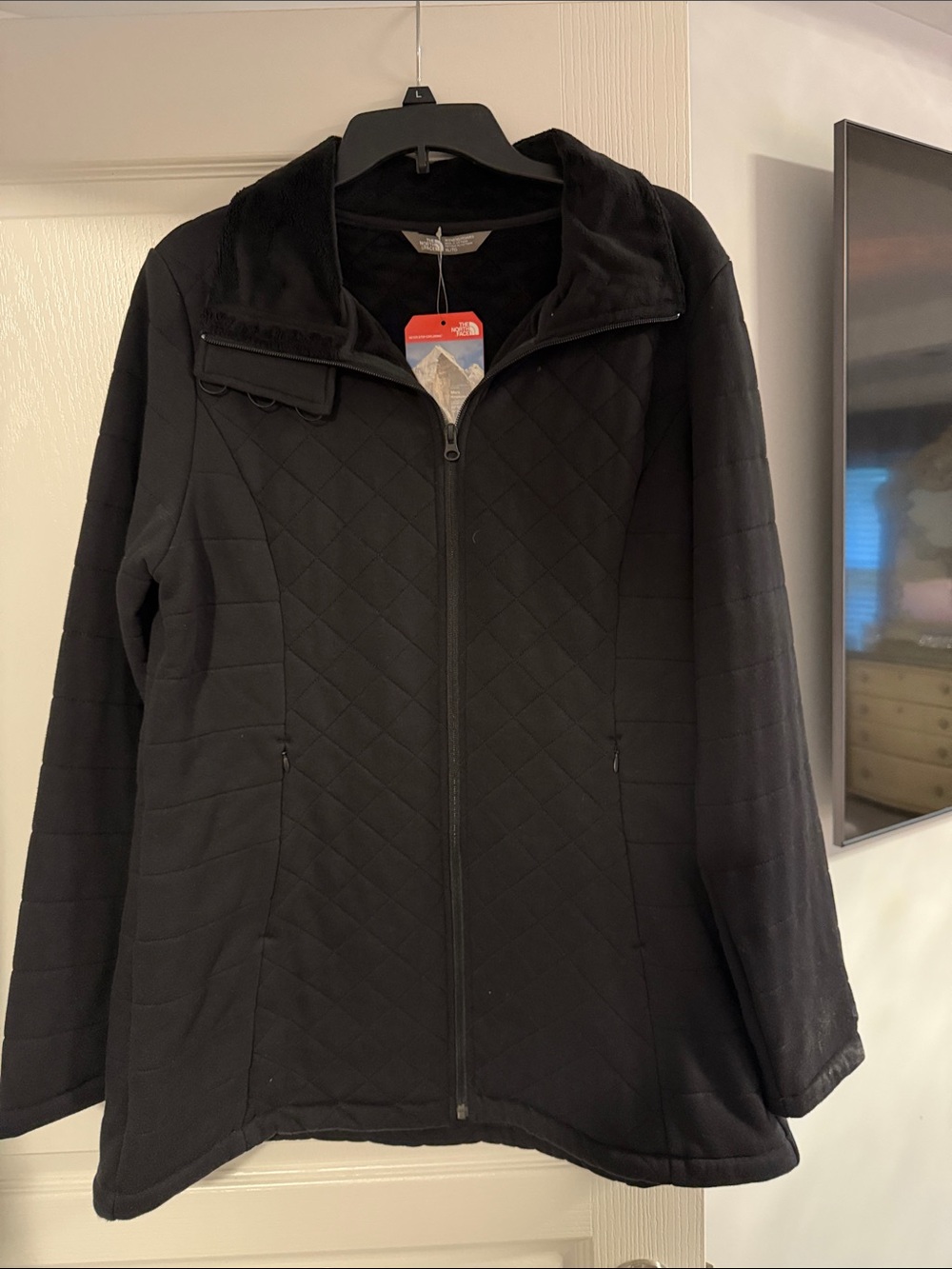 The North Face Women's Black Quilted Zip-Front Puffer Jacket